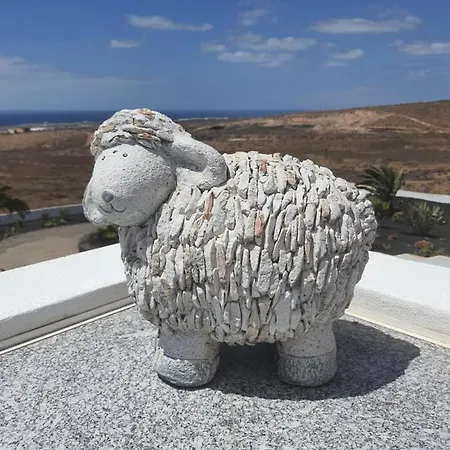 Δωμάτια σε οικογενειακή κατοικία Feliza