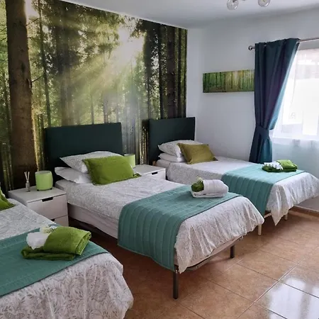 Δωμάτια σε οικογενειακή κατοικία Feliza *