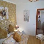 Проживание в семье Feliza Гуйме